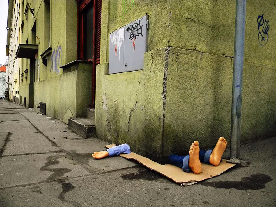 Nghệ thuật tranh 3D biến các con phố tưởng chừng như tĩnh lặng lại ẩn chứa nhiều điều bất ngờ, thú vị.