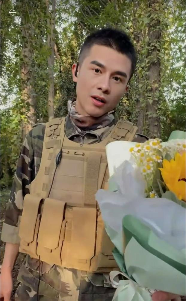 Roi ai cung gia, chi co Dan Truong 