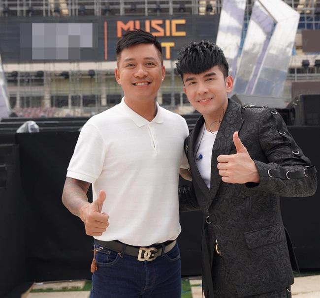 Roi ai cung gia, chi co Dan Truong 