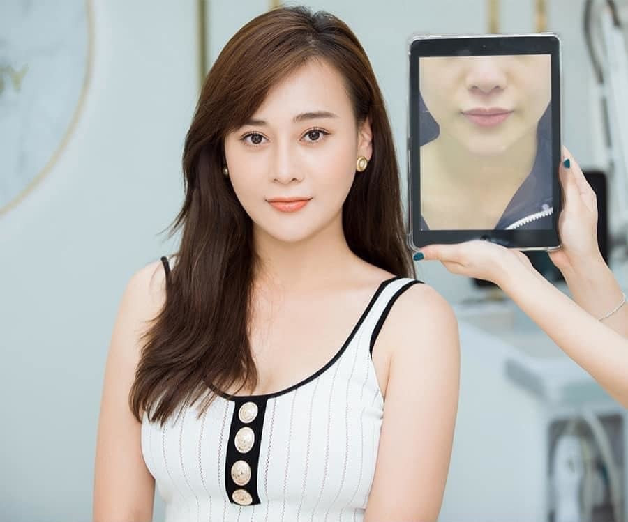 Sau 10 tháng lăn lộn với vai diễn trong những điều kiện thời tiết và làm phim khắc nghiệt, ngay sau khi xả vai, Phương Oanh lập tức đi trùng tu nhan sắc. "Lần nào xong phim là Oanh cũng dành ít nhất 1 tháng để đại tu da từ A-Z từ trên xuống dưới", cô chia sẻ.