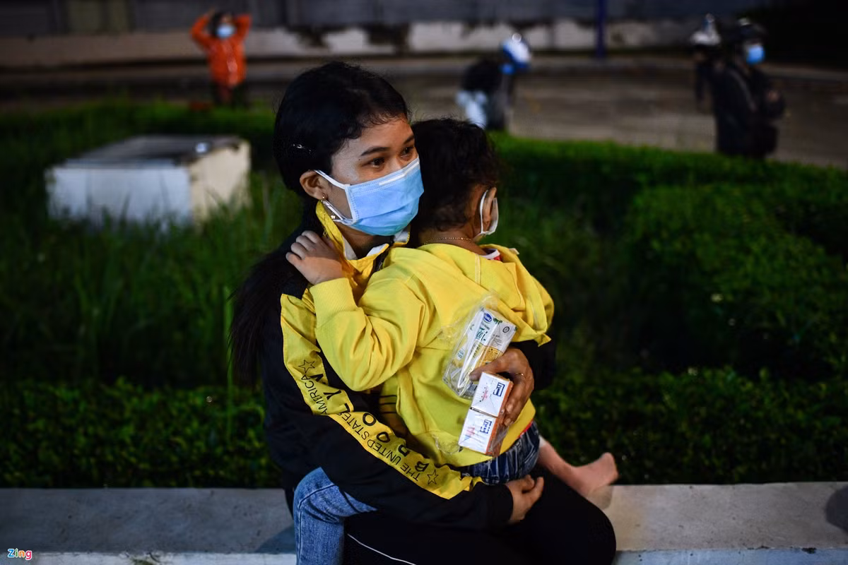 Nhieu lao dong ngoai tinh gap kho khi muon quay lai TP.HCM lam viec-Hinh-3