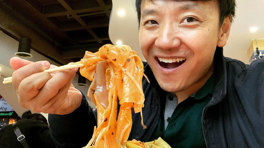 Từ vô danh thành triệu phú USD nhờ review đồ ăn Tu vo danh thanh trieu phu USD nho review do an