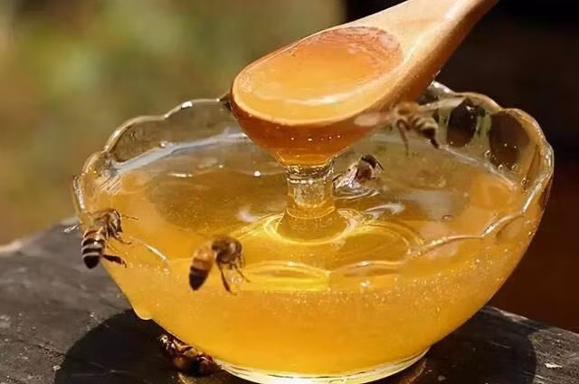 5 thuc pham dai ky voi canh cua, an vao de gay ngo doc-Hinh-4