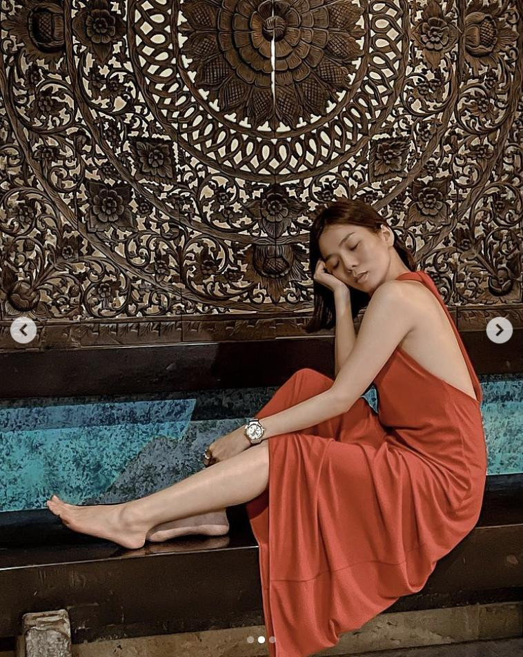 Lệ Quyên trang điểm như diễn tuồng khi vi vu châu Âu với tình trẻ - Hình 7 Le Quyen trang diem nhu dien tuong khi vi vu chau Au voi tinh tre-Hinh-7