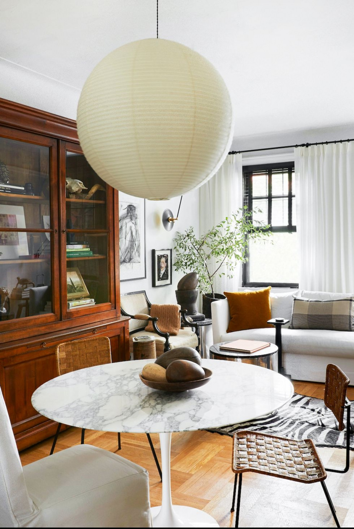 Bat mi meo trang tri phong khach tuyet dep