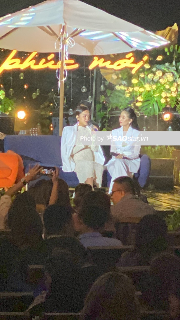 Sau 4 năm ly hôn, mối quan hệ của Phạm Quỳnh Anh và nhạc sĩ Quang Huy bay giờ ra sao? Sau 4 nam ly hon, moi quan he cua Pham Quynh Anh va nhac si Quang Huy bay gio ra sao?