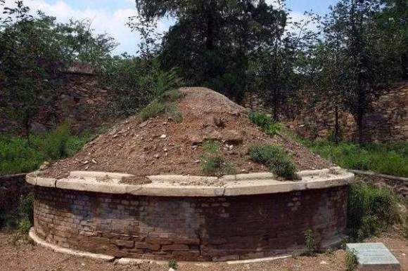 4 dau hieu phong thuy tot trong khu lang mo to tien-Hinh-2