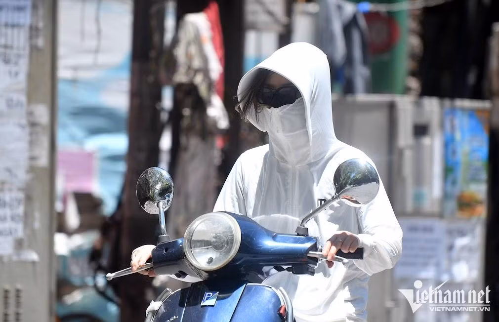 Du bao thoi tiet ngay 28/6: Nang nong dinh diem, chieu toi co ‘mua vang’