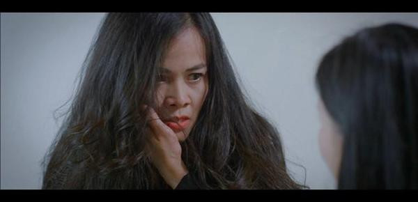 Thuong cua Thuong Ngay Nang Ve dong tinh danh xung chi chong quai ac nhat man anh-Hinh-3