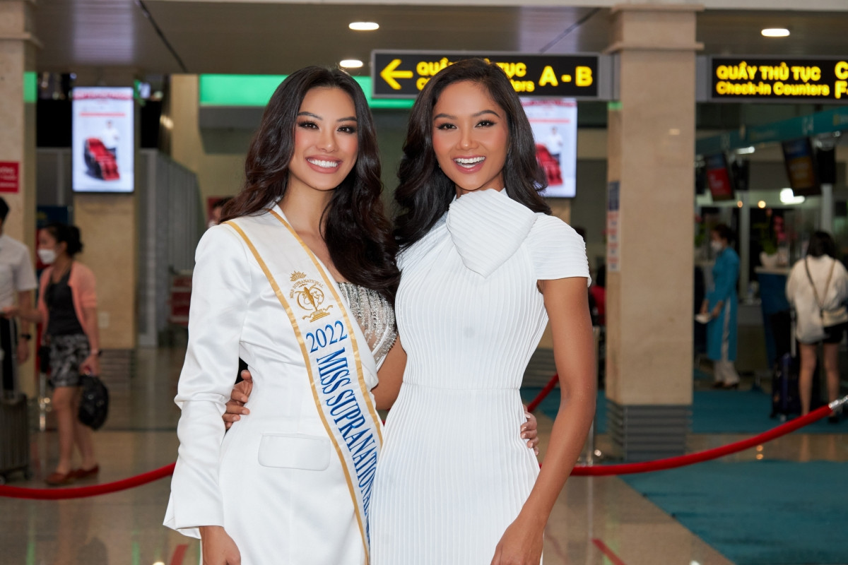 Kim Duyên lên đường đến Ba Lan thi Hoa hậu Siêu quốc gia 2022 - Hình 2 Kim Duyen len duong den Ba Lan thi Hoa hau Sieu quoc gia 2022-Hinh-2