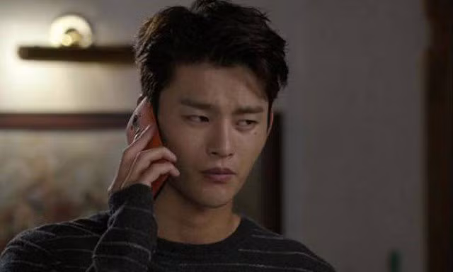 Nhan 50 cay vang lam phi chia tay tu bo ban gai, toi chua kip mung da khoc thet-Hinh-2