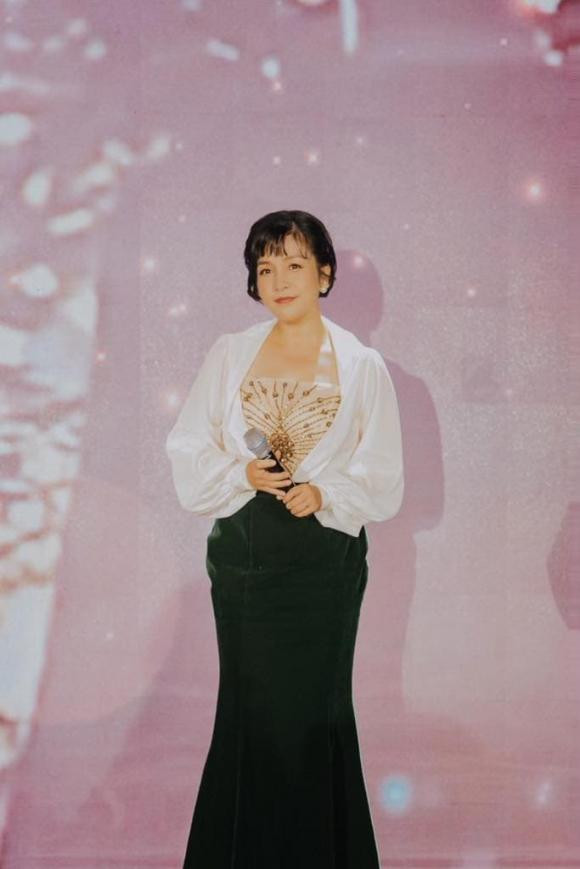Diva Mỹ Linh hiếm hoi tiết lộ về cuộc sống hôn nhân - Hình 2 Diva My Linh hiem hoi tiet lo ve cuoc song hon nhan-Hinh-2