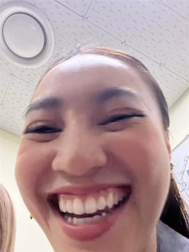 Ninh Duong Lan Ngoc mat ve ngoc nu qua goc may chi em-Hinh-3