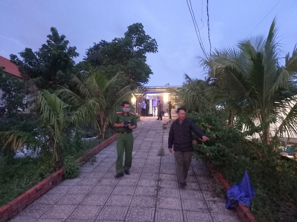 Bắt kẻ chém chết mẹ vợ, bị thương vợ cùng 2 người thân - Hình 2 Bat ke chem chet me vo, bi thuong vo cung 2 nguoi than-Hinh-2