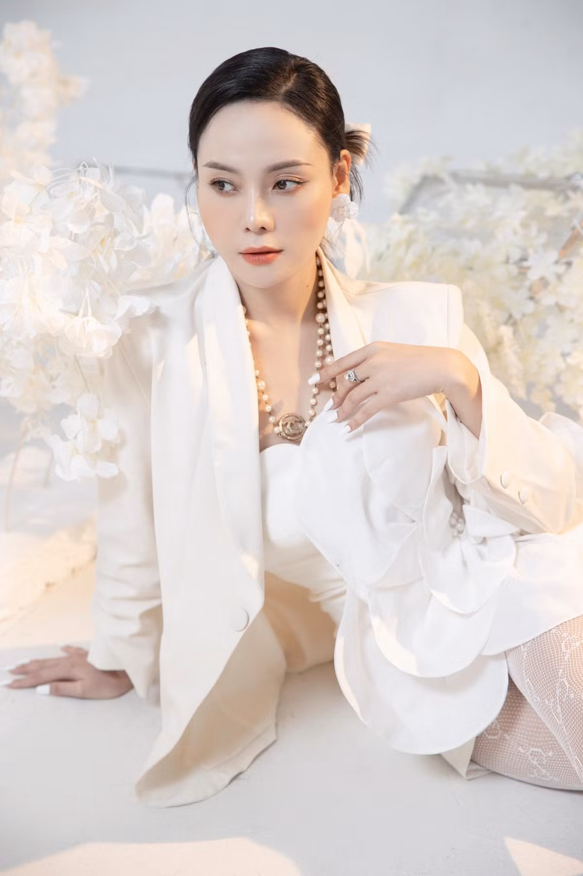 Huyen Trang kiet suc sau 4 tieng quay canh nong voi Viet Anh-Hinh-5