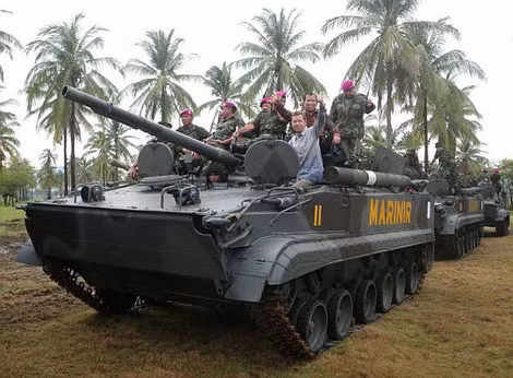 BMP-3F của lính thủy đánh bộ Indonesia.