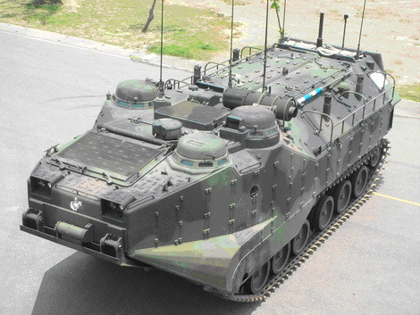 Phiên bản xe chỉ huy AAVC-7A1.