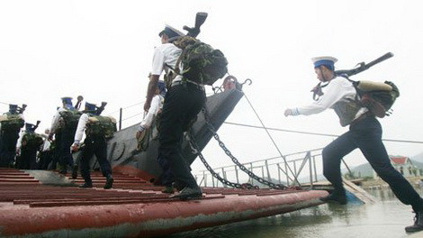 Hải quân đánh bộ luôn sẵn sàng lên đường bảo vệ biển đảo Tổ quốc.