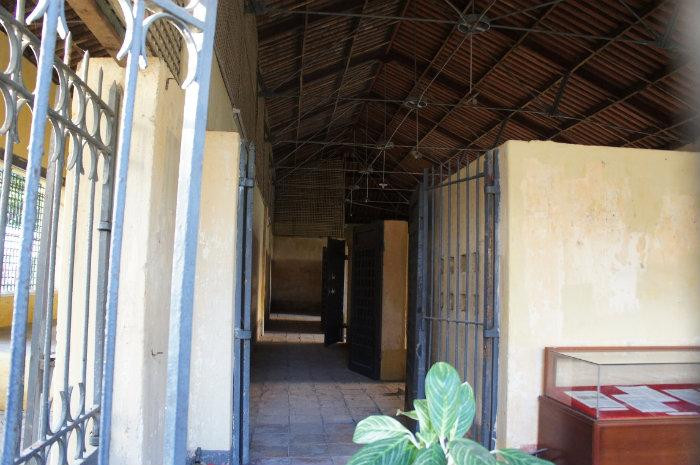 Buồng giam phạm nhân.