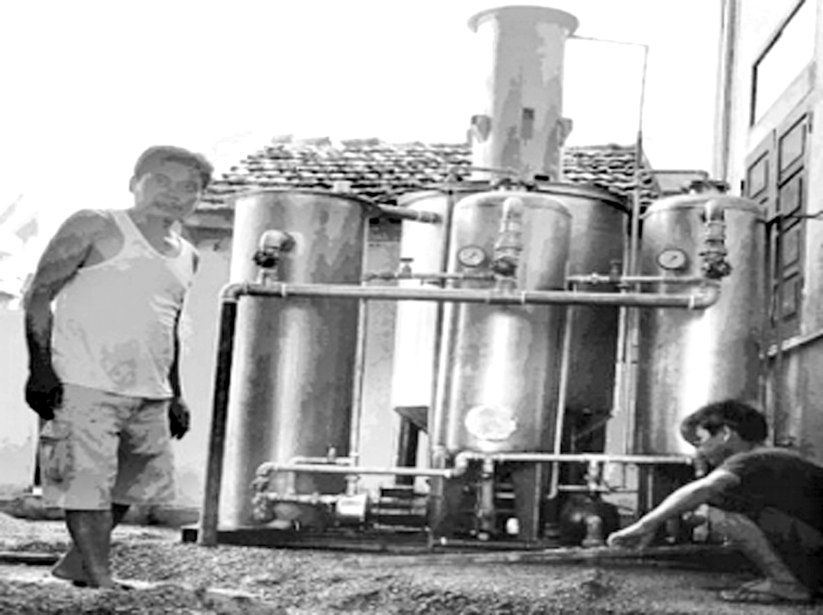 Lắp đặt thiết bị xử lý Asen trong nước tại Trạm y tế xã Nhân Khang, huyện Lý Nhân, Hà Nam.