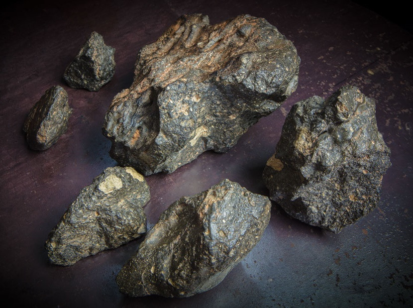 Các nhà khoa học đánh giá, đây là mảnh thiên thạch nguồn gốc mặt trăng có kích thước lớn nhất từ trước đến nay.