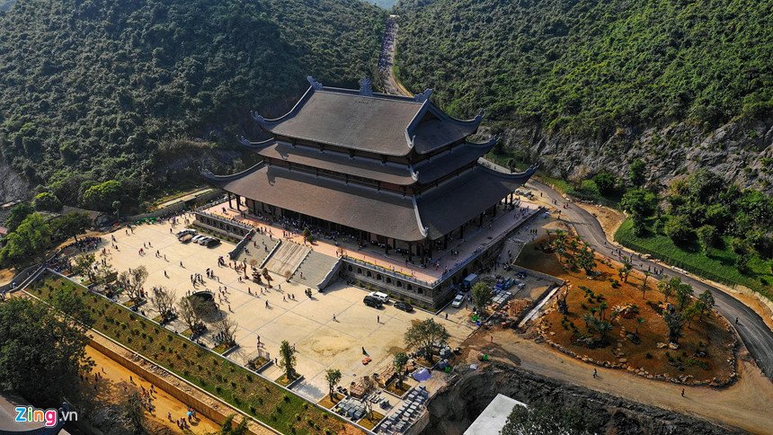 Vì thế, chùa Thất Tinh sau này được đổi thành chùa Ba Sao (chùa Tam Chúc cổ) và thị trấn Ba Sao ngày nay cũng được lấy tên gọi từ tích ấy. Ảnh: Zing.