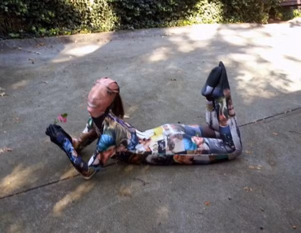 Thời trang quái dị.