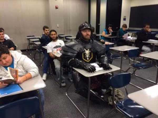 "Học sinh bá đạo".