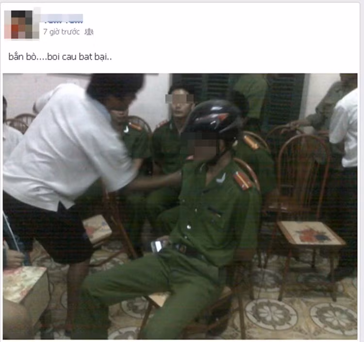 Bức ảnh được nickname T.T tung lên trang cá nhân trên Facebook của mình tối 8/10. (Ảnh FB T.T)