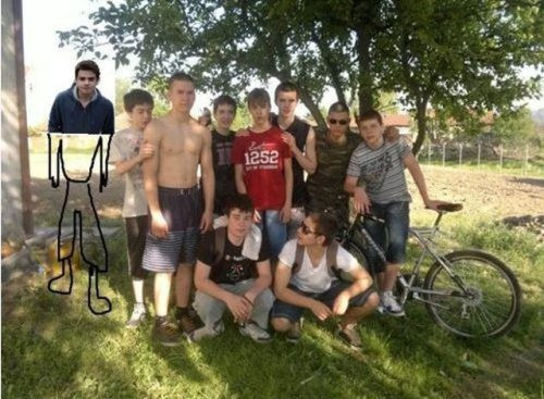 Tụ họp đông đủ.