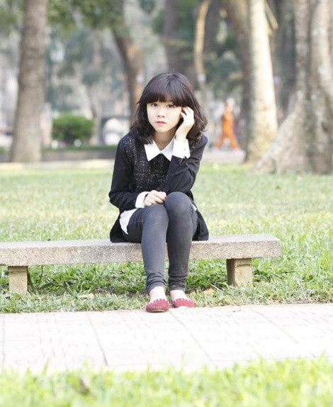 Dân mạng đến "phát sốt" với vẻ đẹp dịu dàng của "Vy Mesoo"