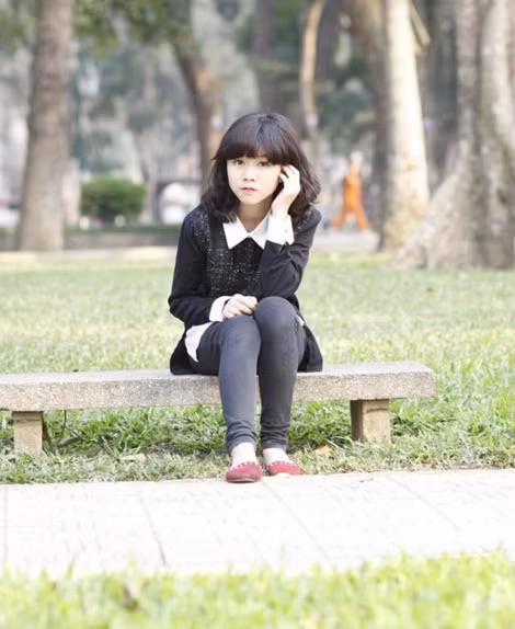 Dân mạng đến "phát sốt" với vẻ đẹp dịu dàng của "Vy Mesoo"