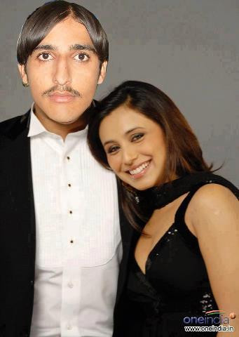 Nhờ Photoshop để được đứng cạnh người nổi tiếng.