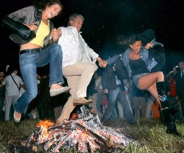 "Thử lửa để tìm cảm giác nóng".