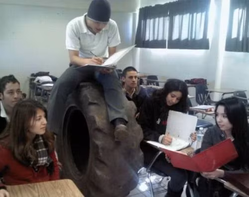 Phong cách kỳ dị.