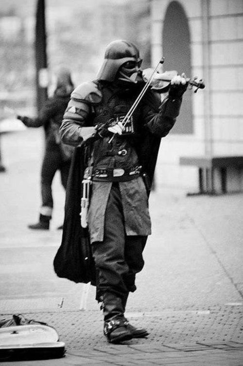 Khoảnh khắc lãng mạn của chiến binh.