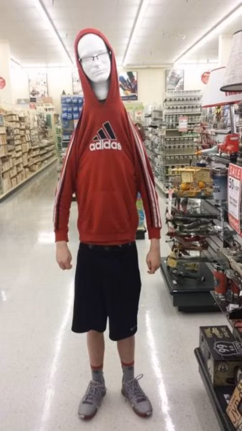 "Người khổng lồ".