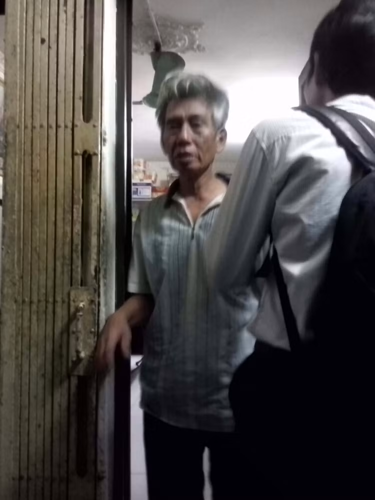 Về phía gia đình, hiện tại nỗ lực cùng lực lượng chức năng tìm kiếm xác nạn nhân tại sông Hồng và chưa thể cung cấp thêm thông tin về vụ việc cho báo chí.