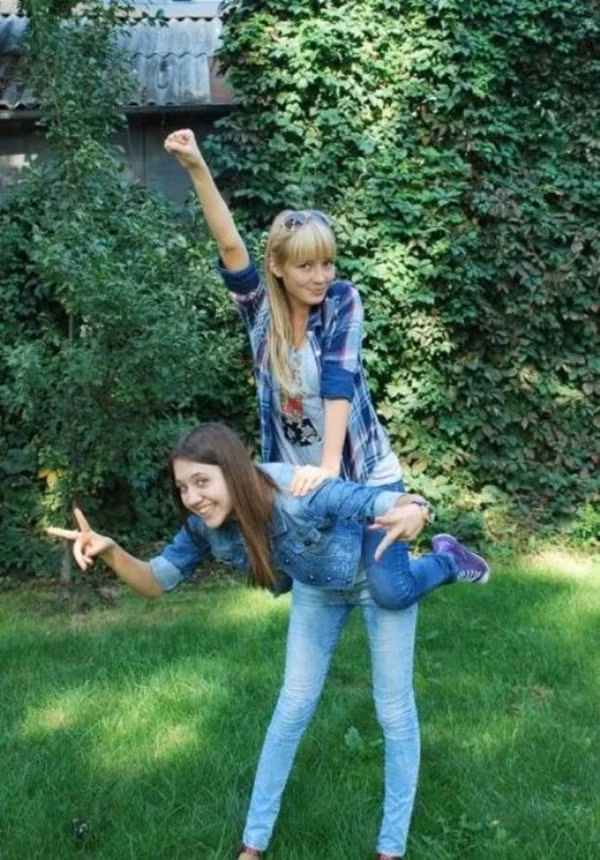 Cẩn thận kẻo nhìn nhầm.