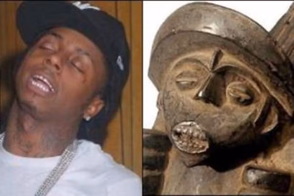 Giống nhau như tạc. 