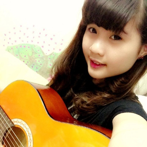 "Nhật Anh" (Hà Nội) hiện đang có hơn 31.000 người theo dõi trên cộng đồng mạng, bên cạnh đó những bức ảnh của cô bạn cũng nhận được khá nhiều lượt like