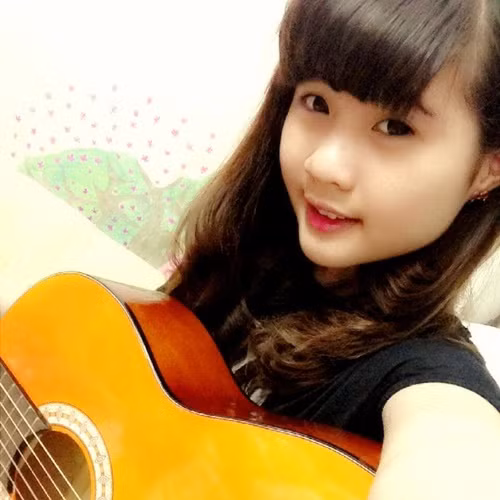 "Nhật Anh" (Hà Nội) hiện đang có hơn 31.000 người theo dõi trên cộng đồng mạng, bên cạnh đó những bức ảnh của cô bạn cũng nhận được khá nhiều lượt like