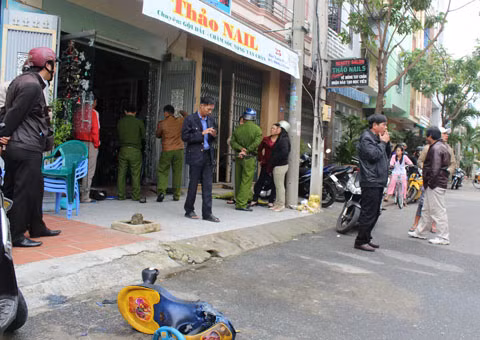 Quán làm tóc Thảo Nail nơi xảy ra vụ tạt axit rúng động dư luận.