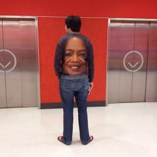 "1 tấm thân, 2 gương mặt".