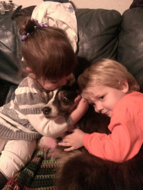 "Ôm em chặt thế".