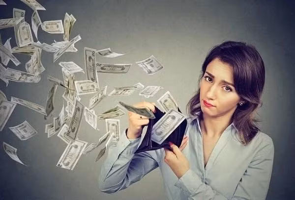 Gia dinh co 3 cai cang to cang ngheo kho-Hinh-3