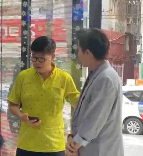 Phuoc Sang xuat hien tai su kien giai tri, dung mao the nao?-Hinh-5