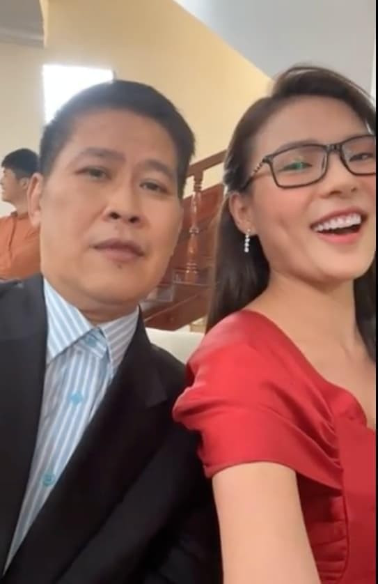 Phuoc Sang xuat hien tai su kien giai tri, dung mao the nao?-Hinh-9