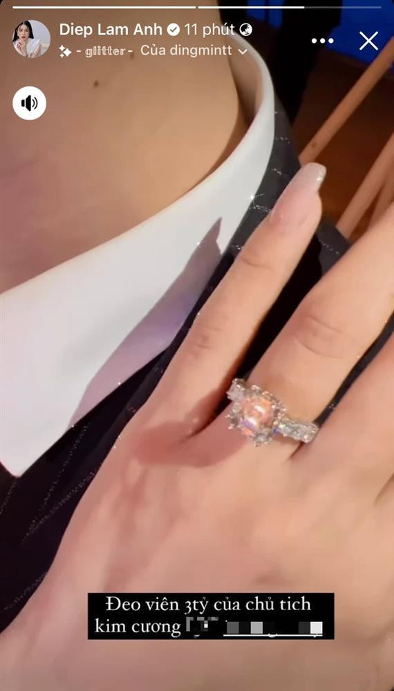 Tháo nhẫn cưới hậu ly thân, Diệp Lâm Anh thay bằng đồ 3 tỷ? Thao nhan cuoi hau ly than, Diep Lam Anh thay bang do 3 ty?