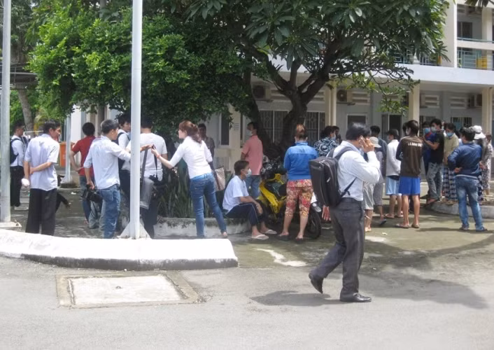 Hàng loạt vụ tử tự xảy ra ở TP.HCM thời gian qua đã khiến người dân hoang mang, lo sợ.